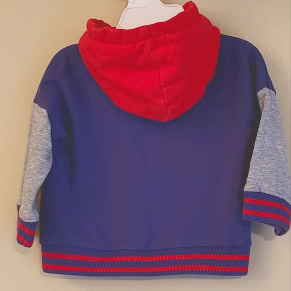 Guess zip up hoodie - Picture 2 of 5